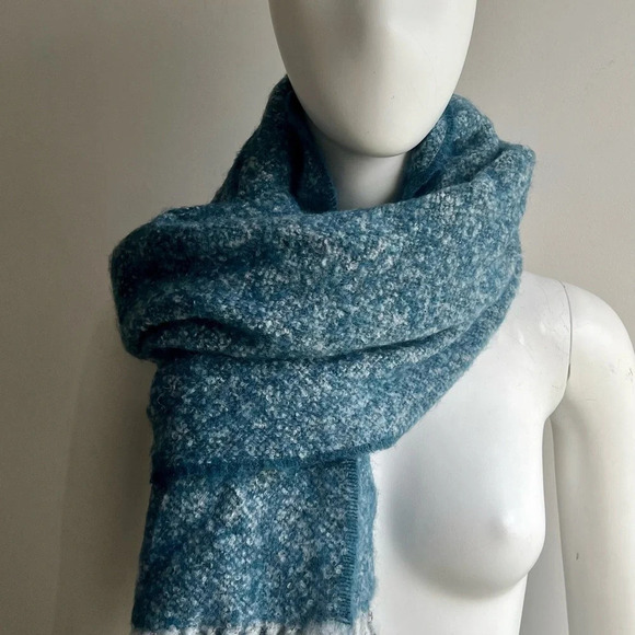 INTREND BLUE & GREEN WOOL BLEND SCARF MADE IN ITALY TASSELS NWT - Picture 7 of 7
